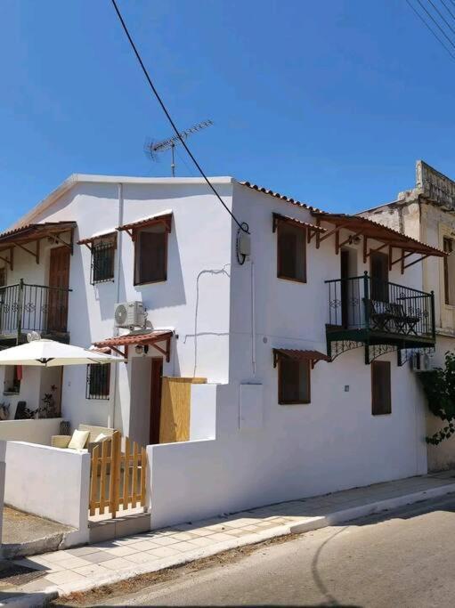 Nikόla'S House Villa Mourniaí Exteriör bild